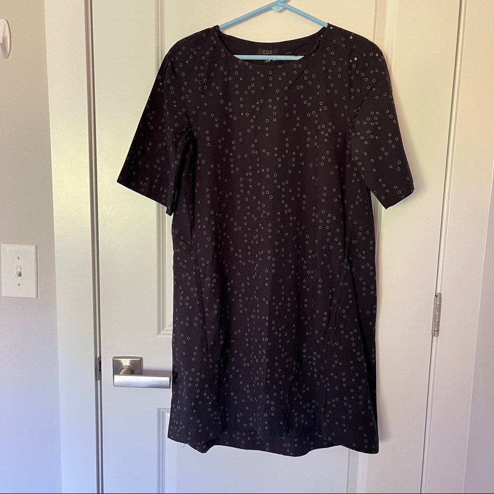 COS modern dress
